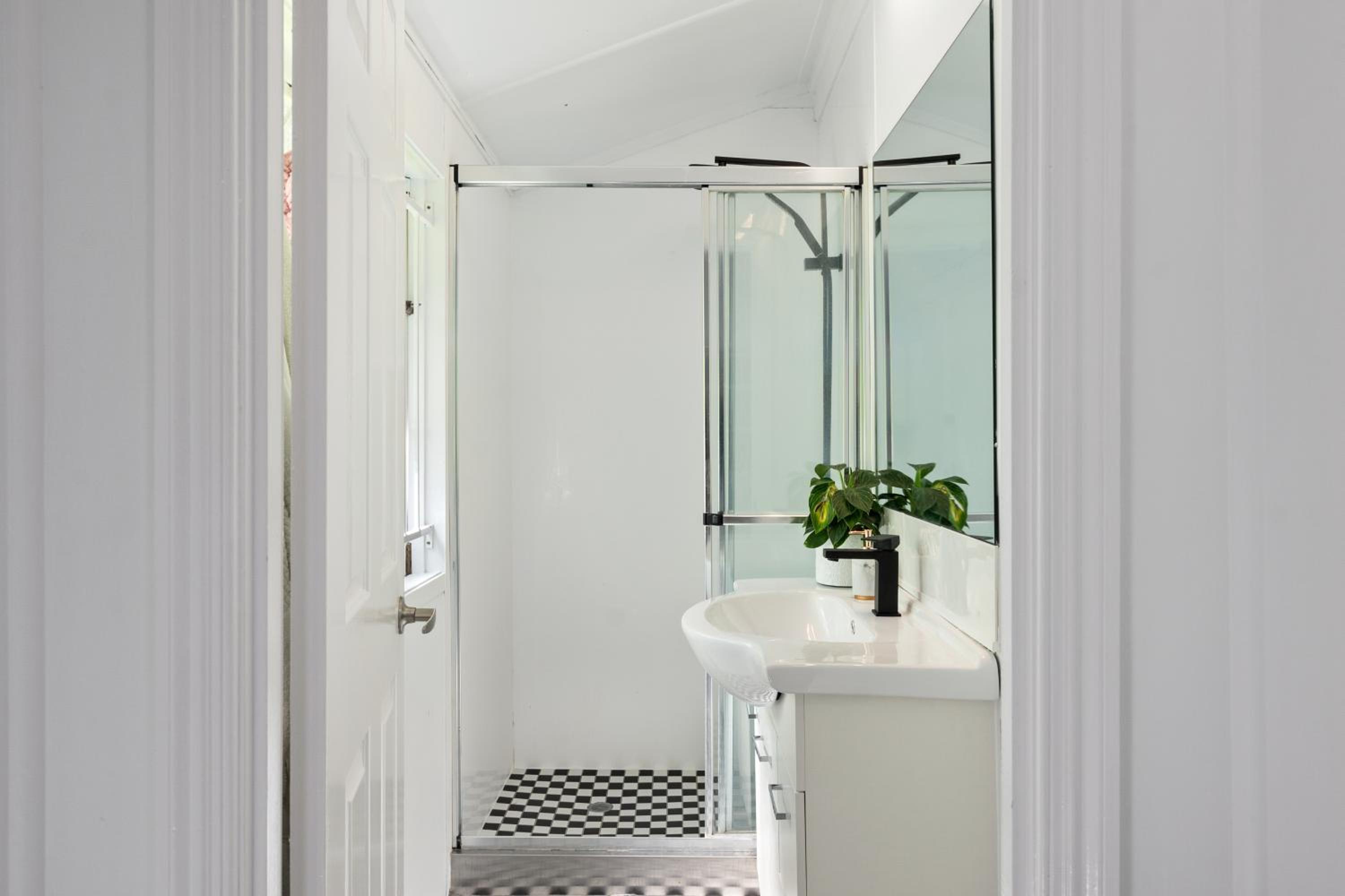 Amelia Terrace - House in Brisbane City Central