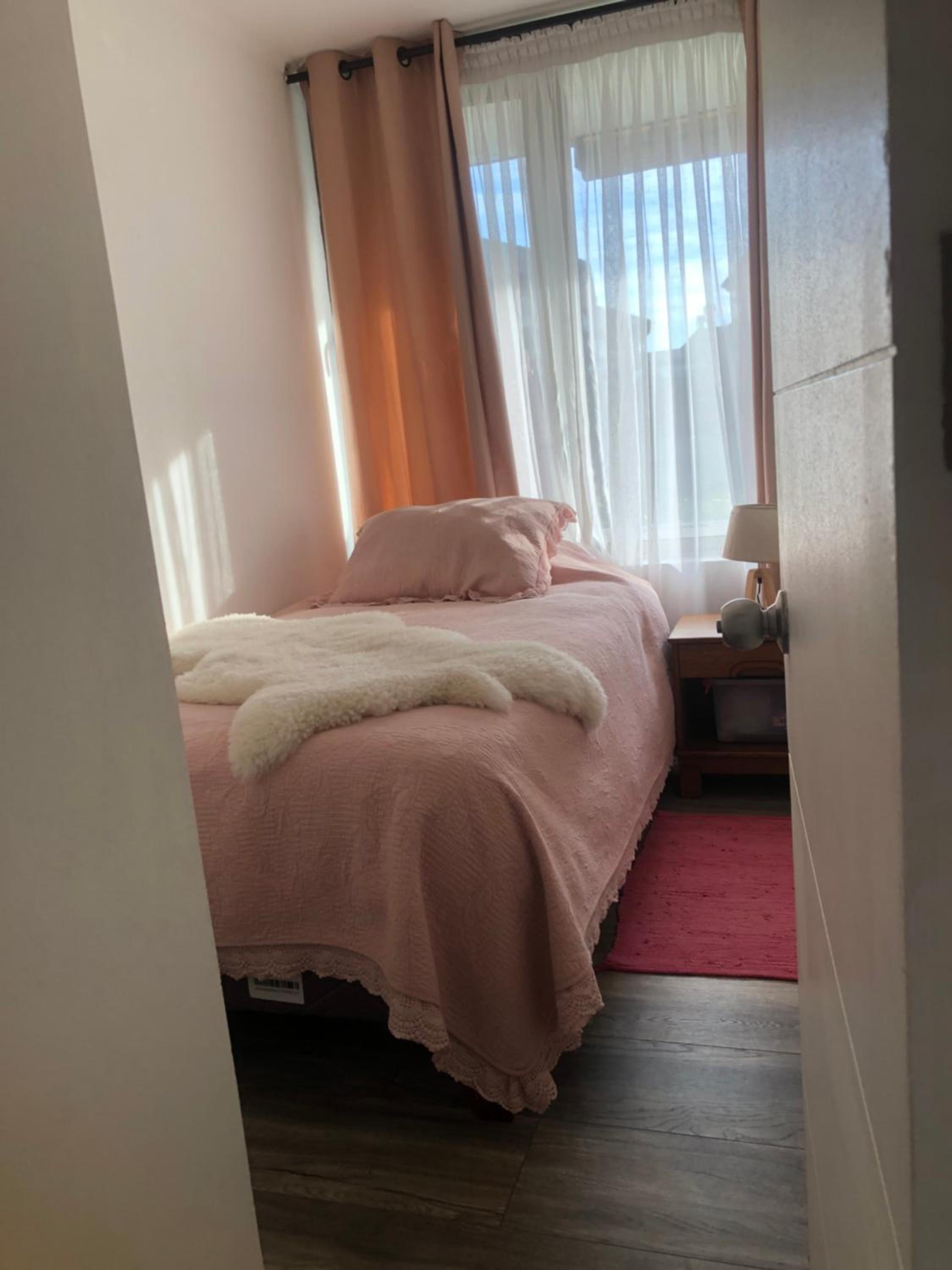 Arriendo dpto o pieza por noche