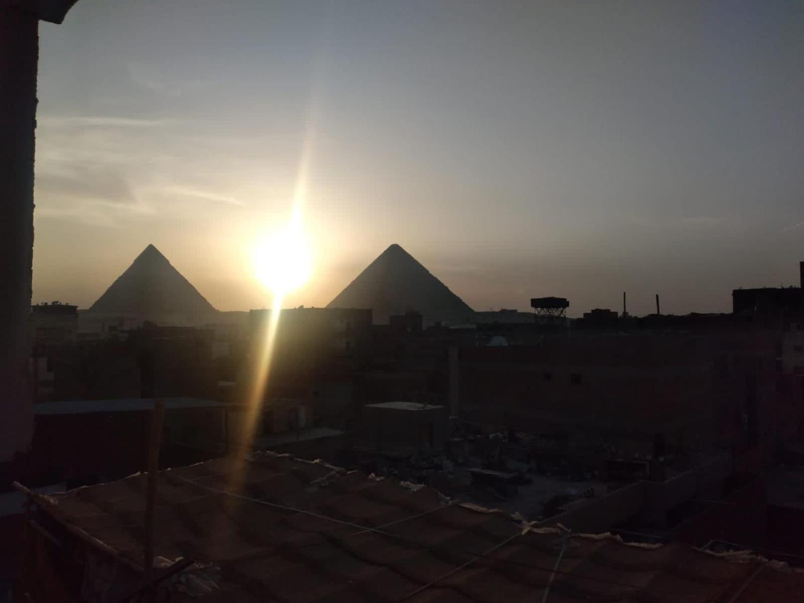 Zein Pyramids View - Guest House