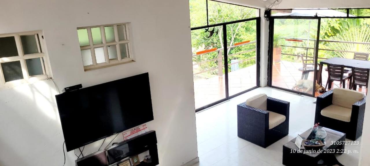 RICHYSTORE and Luna Nueva Summer House