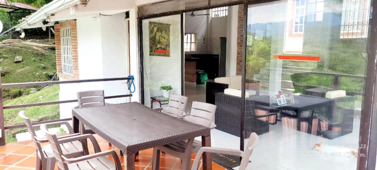 RICHYSTORE and Luna Nueva Summer House