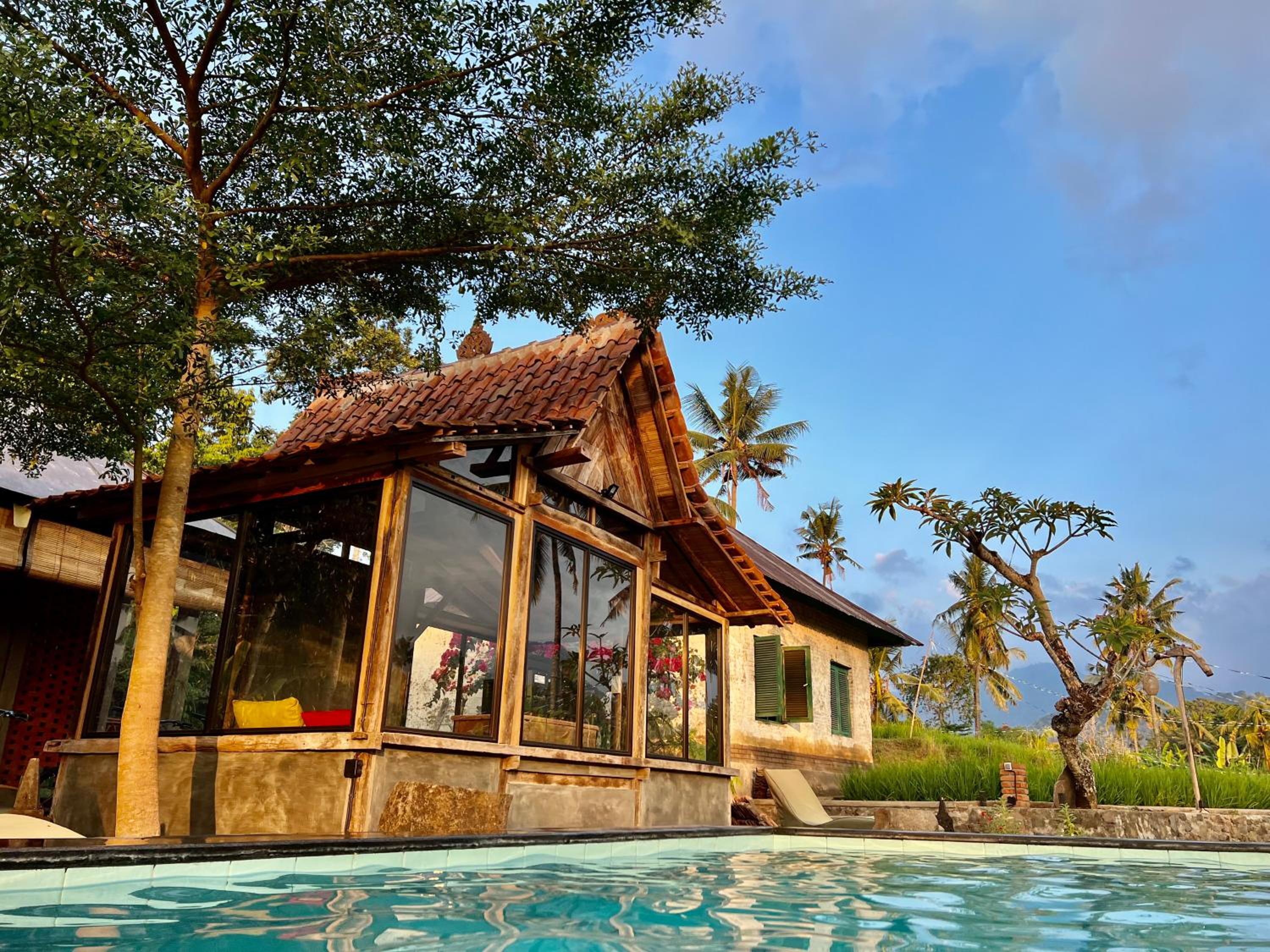 Rumah Hadeka sawan