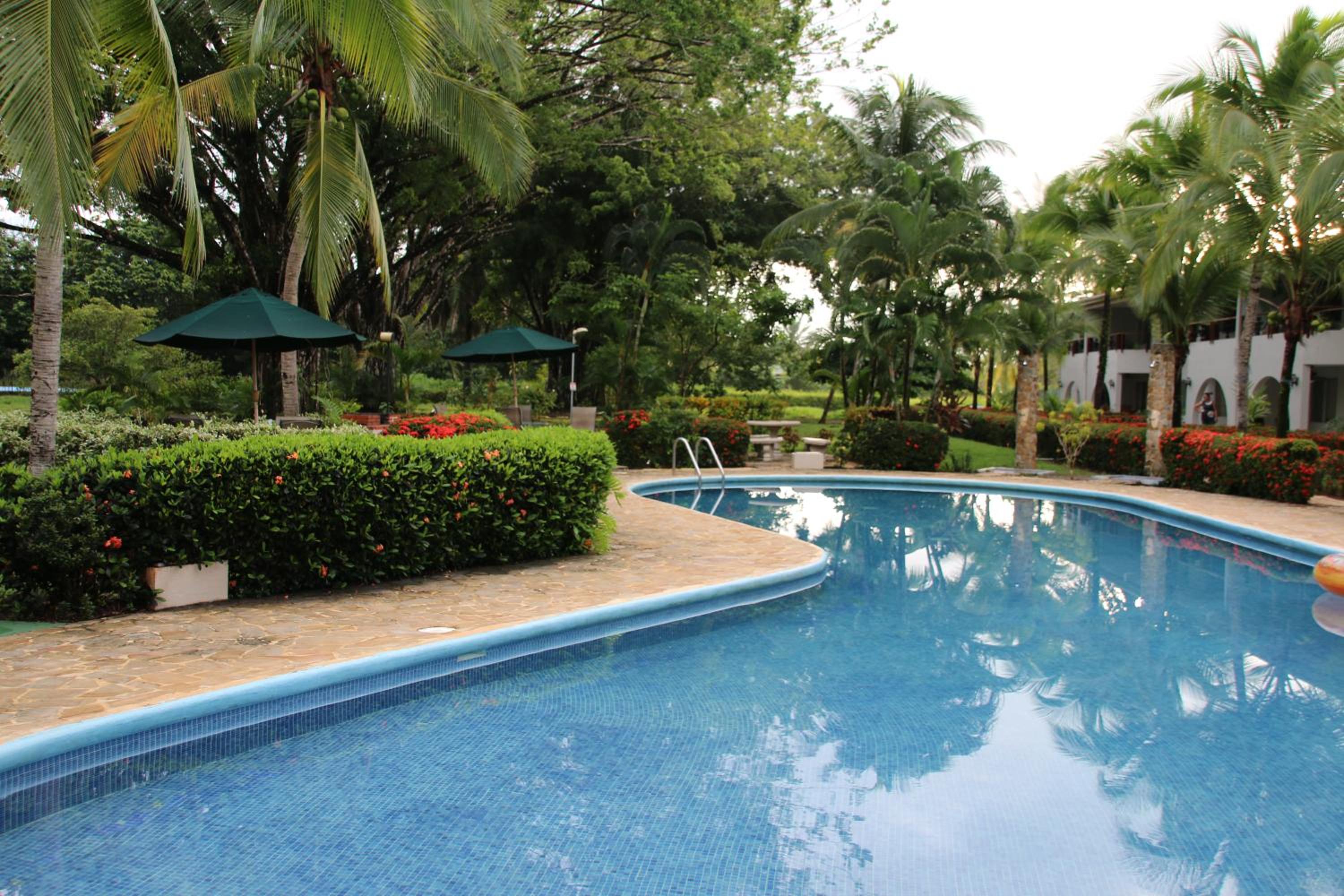 Tropical Bliss Pool Wi-Fi BBQ Near Quepos Manuel Antonio