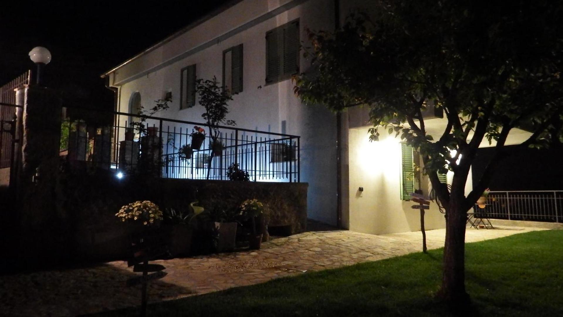 Photo 48
