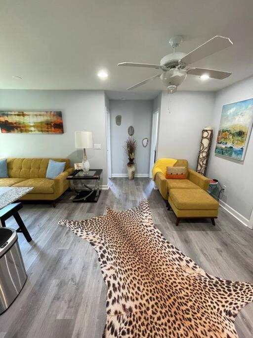 Beautiful guest suite/apartment for rent view 3