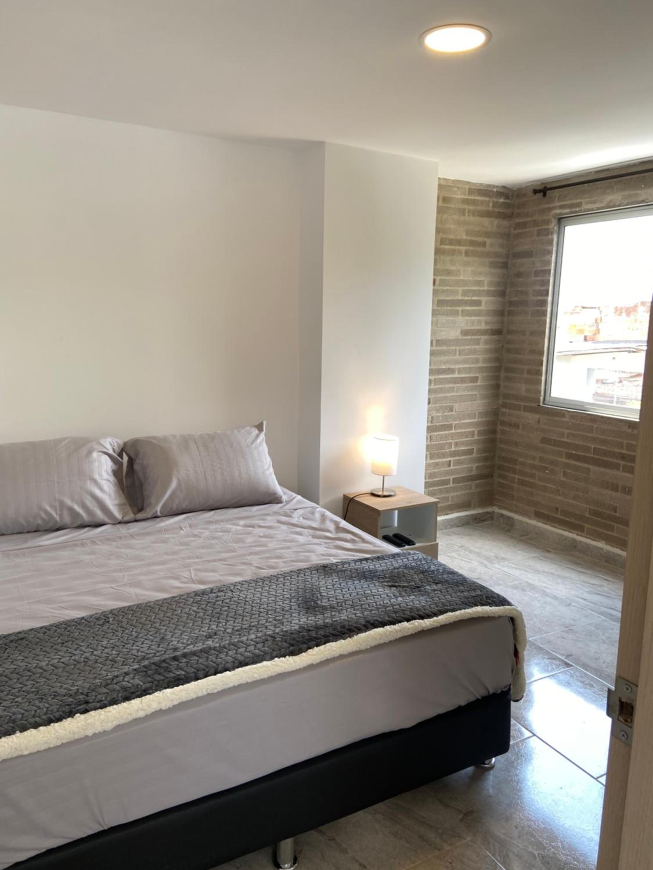 Apartamento con Excelente Ubicación en Envigado