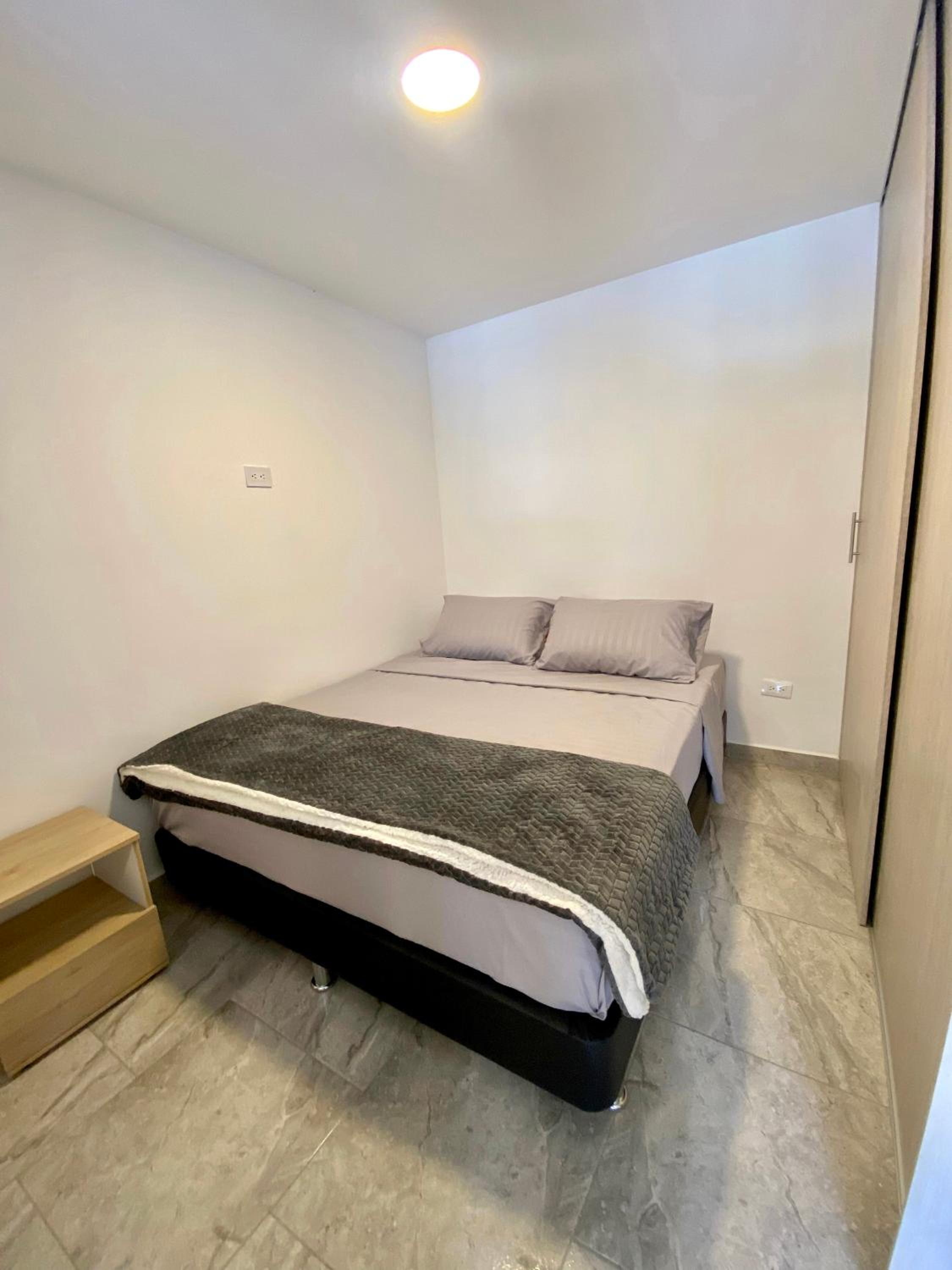 Apartamento con Excelente Ubicación en Envigado