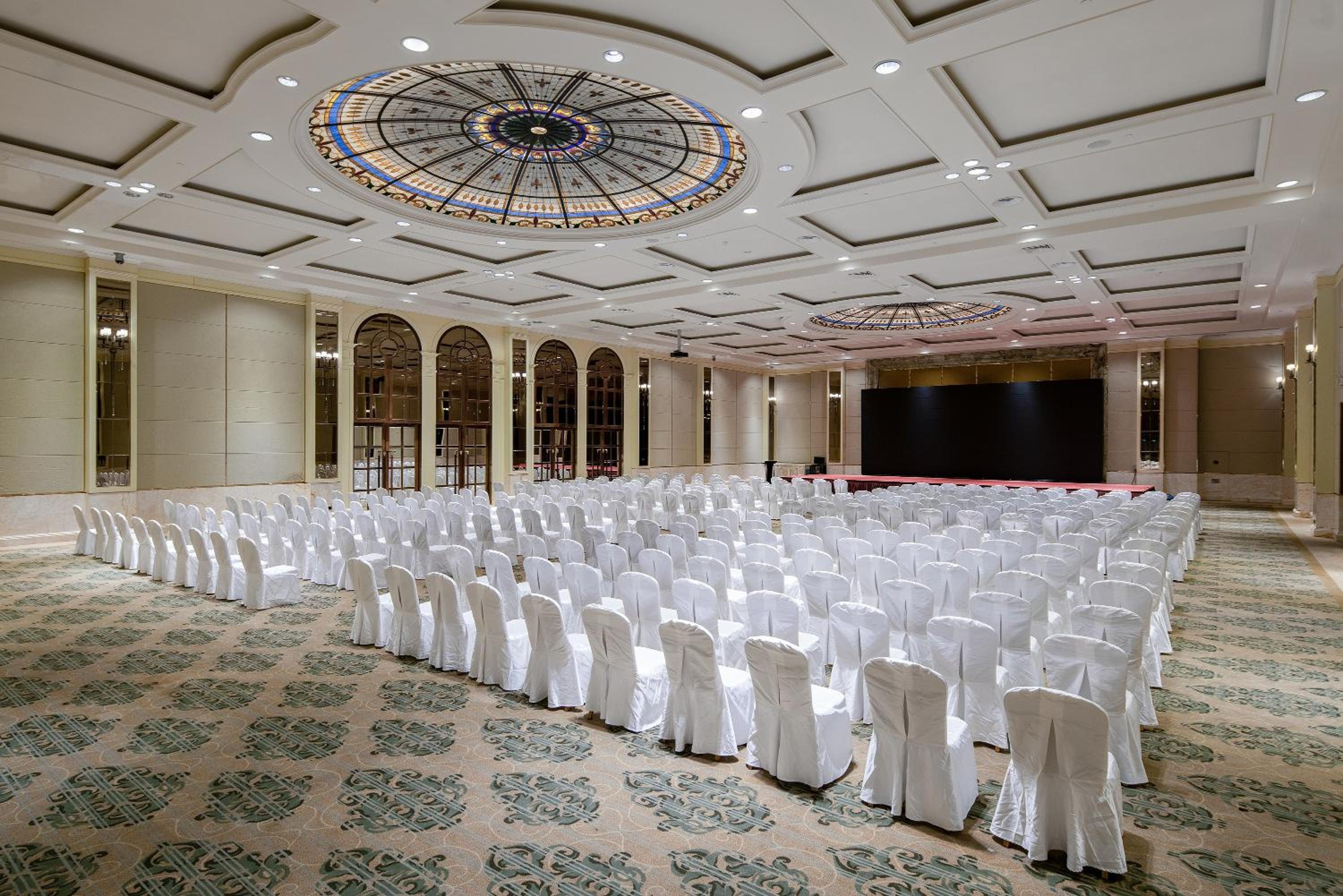 Crowne Plaza Resort Sanya Bay by IHG