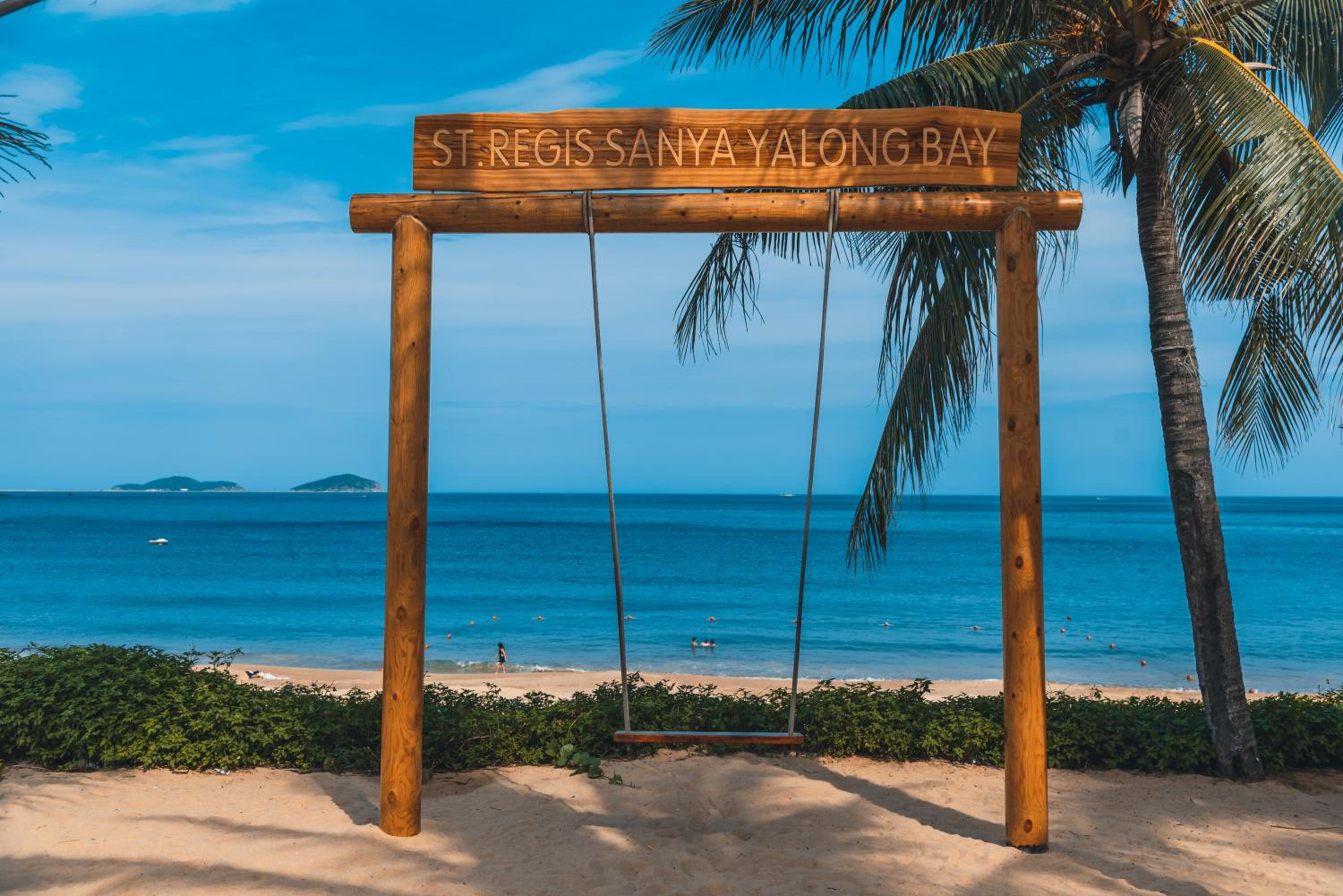 The St. Regis Sanya Yalong Bay Resort 15