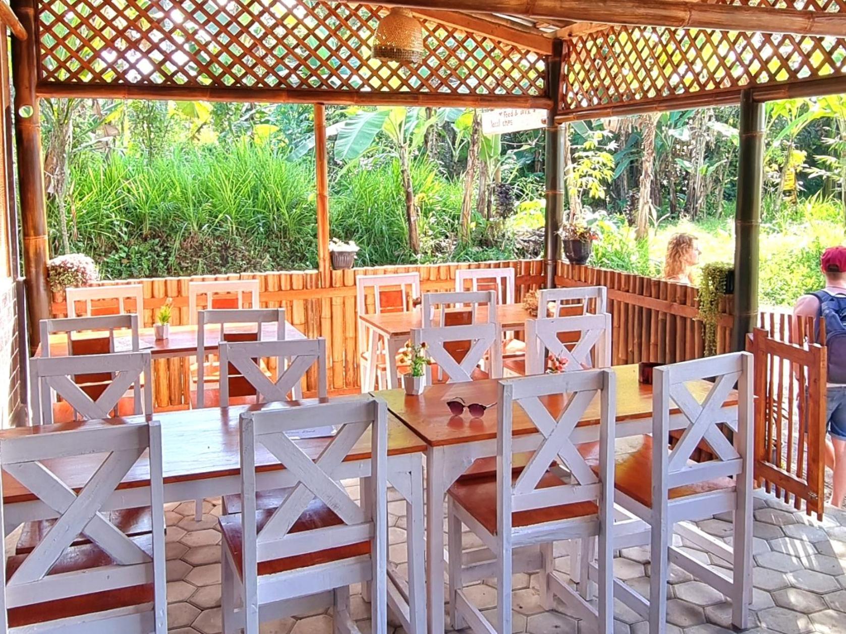 Tetebatu Hostel