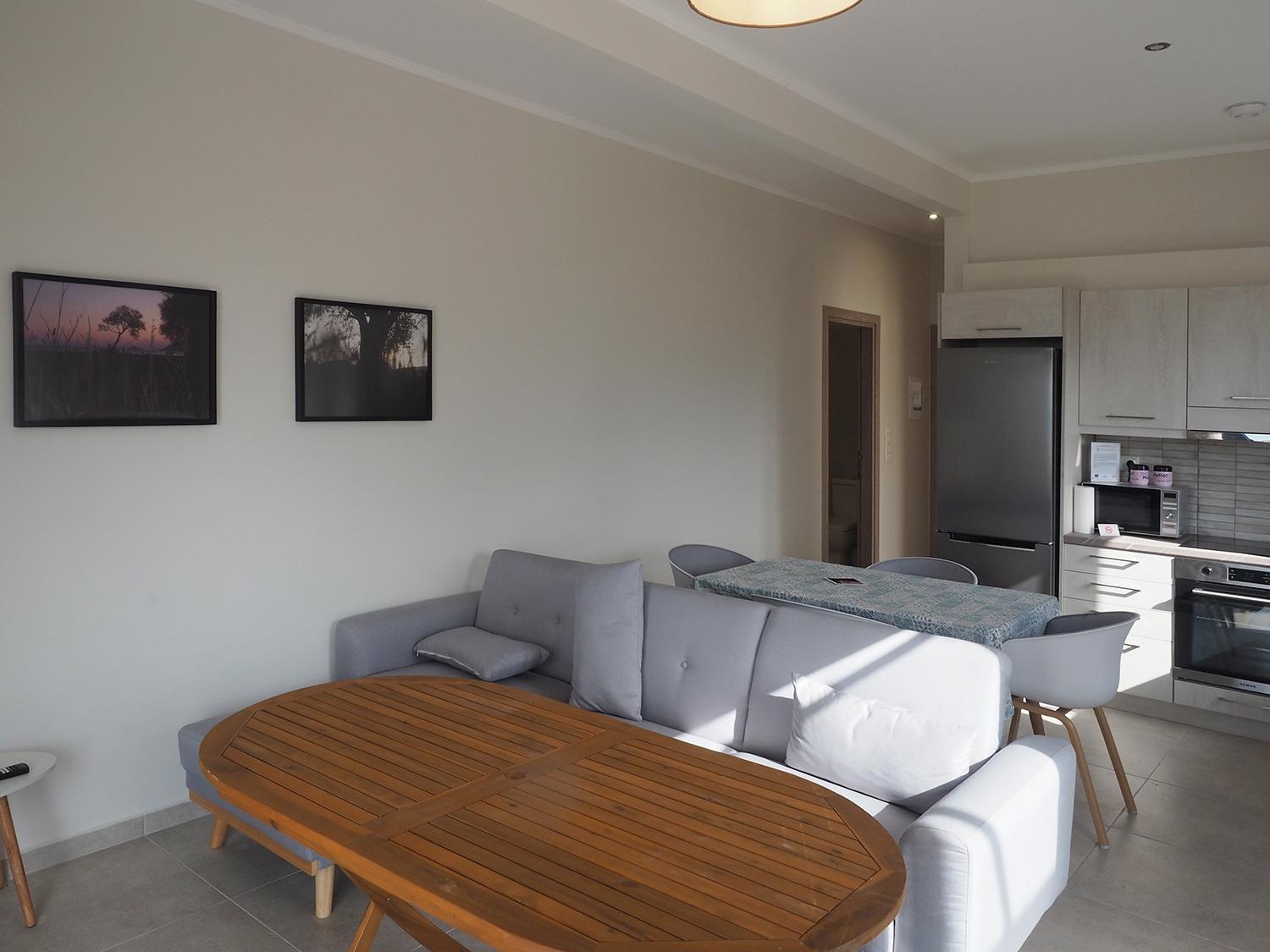 Melissinos Beachfront Apartments
