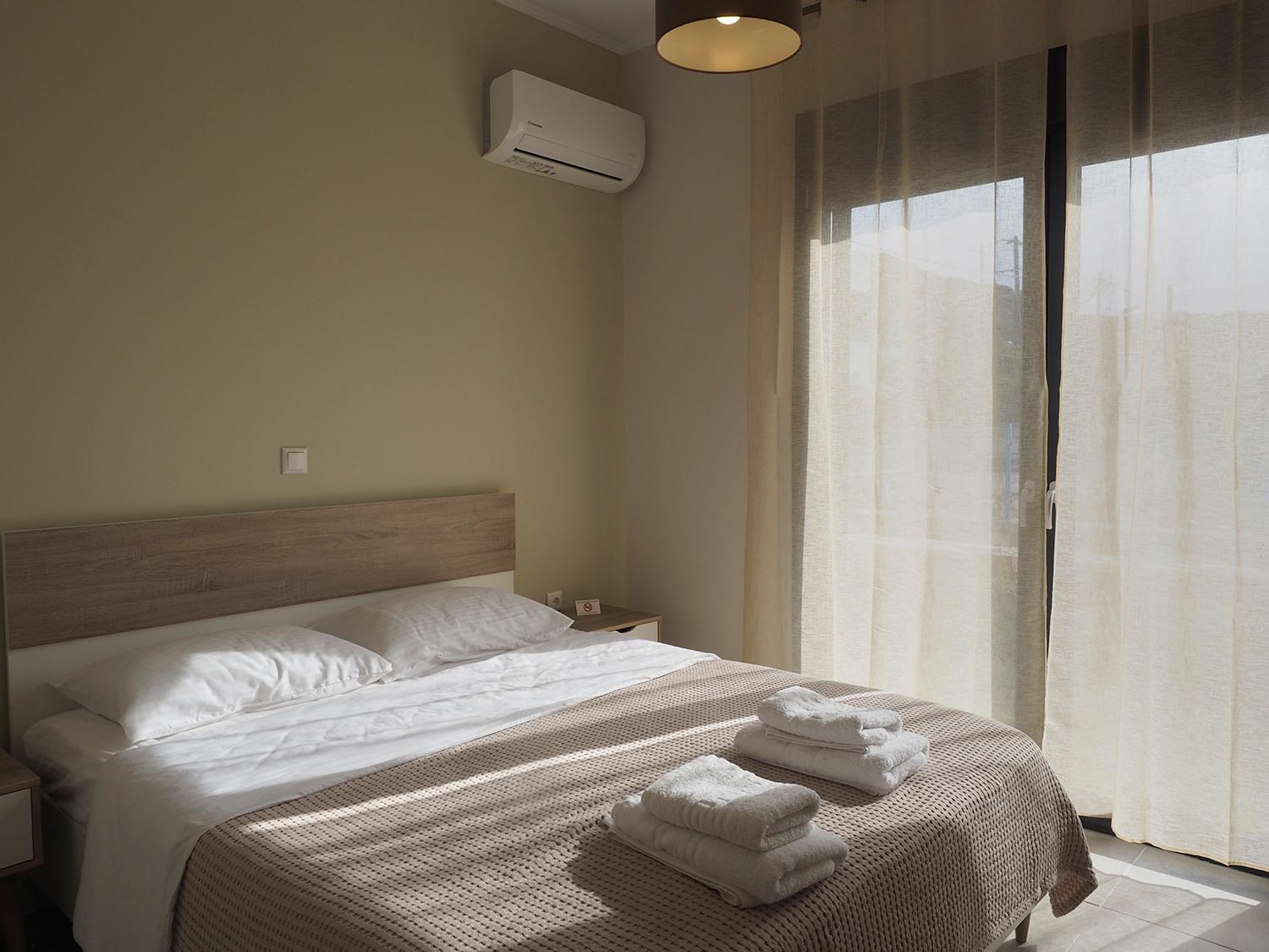 Melissinos Beachfront Apartments