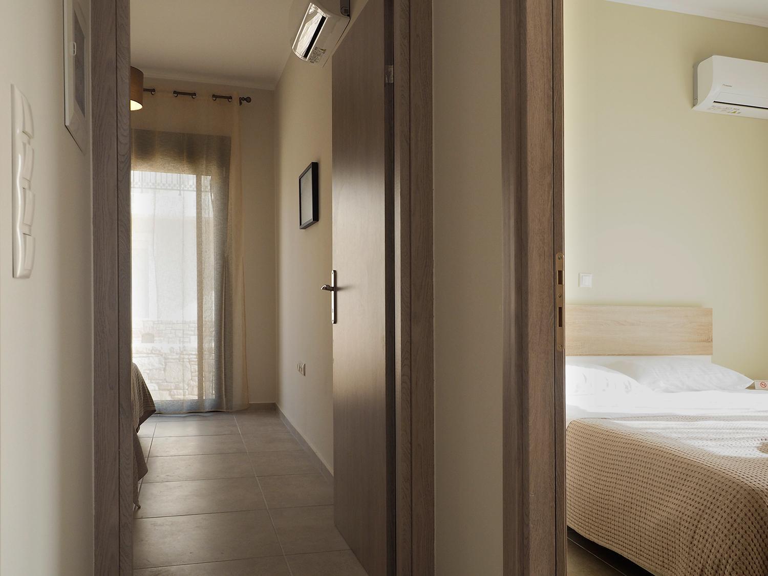 Melissinos Beachfront Apartments