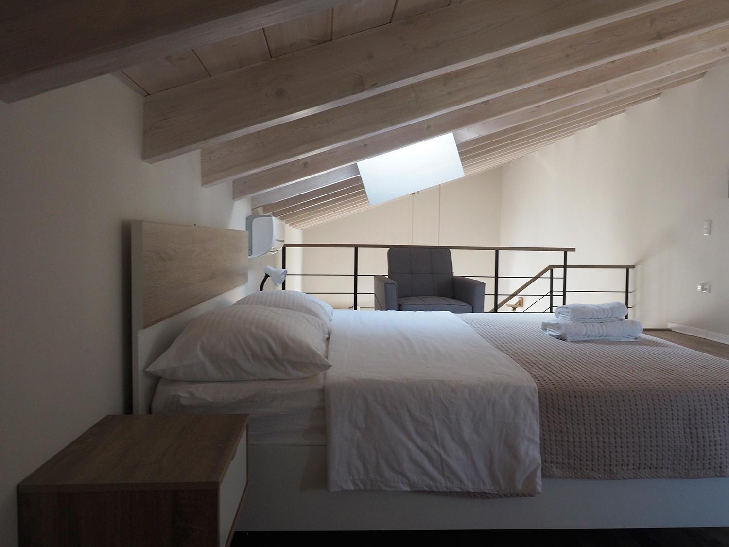 Melissinos Beachfront Apartments