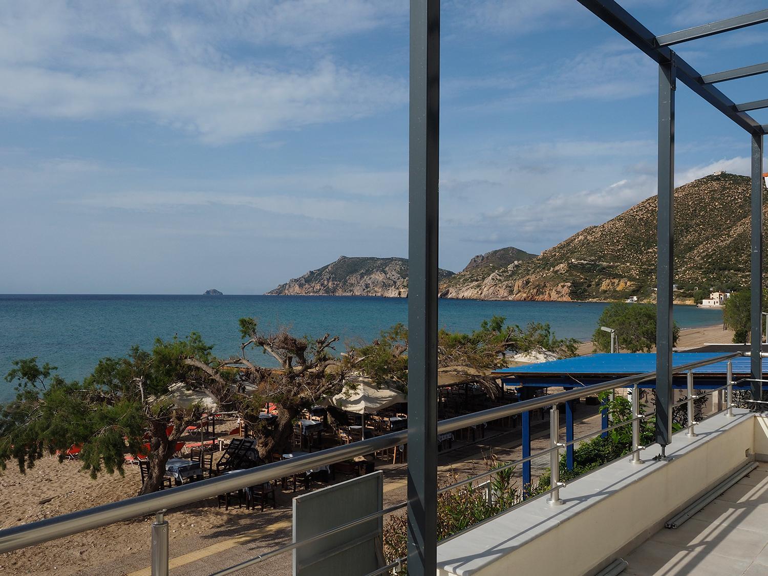 Melissinos Beachfront Apartments