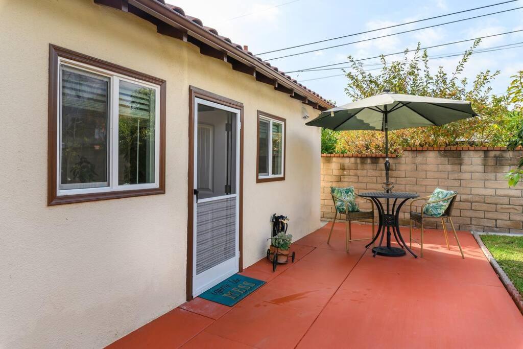Detached Guesthouse in Monrovia/Los Angeles - Property Image 7