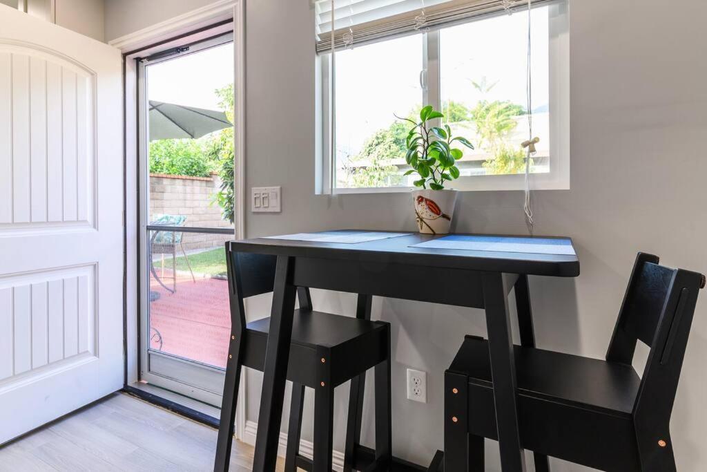 Detached Guesthouse in Monrovia/Los Angeles - Property Image 11