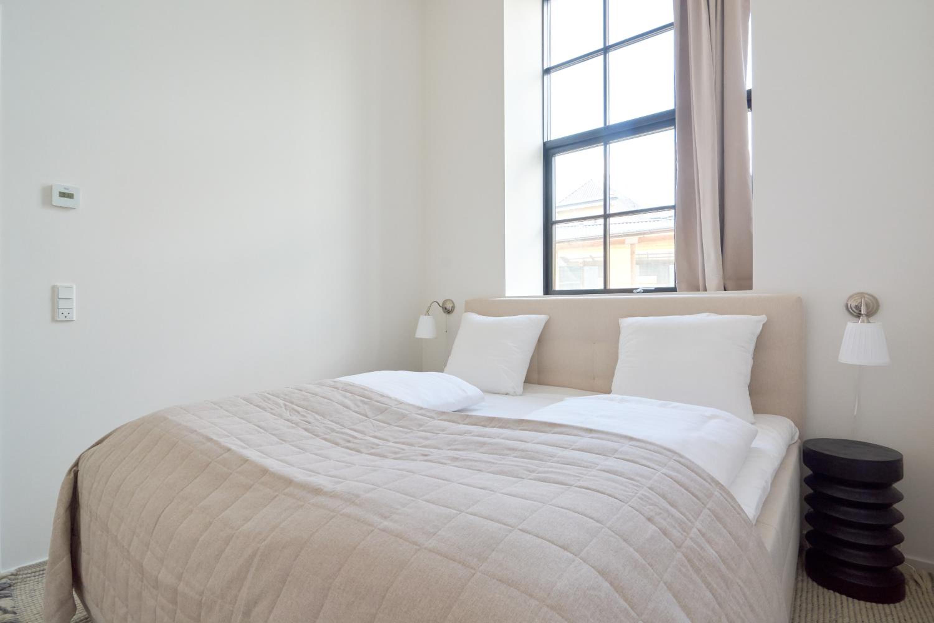Cozy and Bright Apartments with Private Car Park