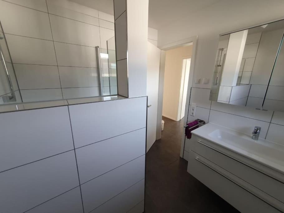 Edle Ferienwohnung in Neubau