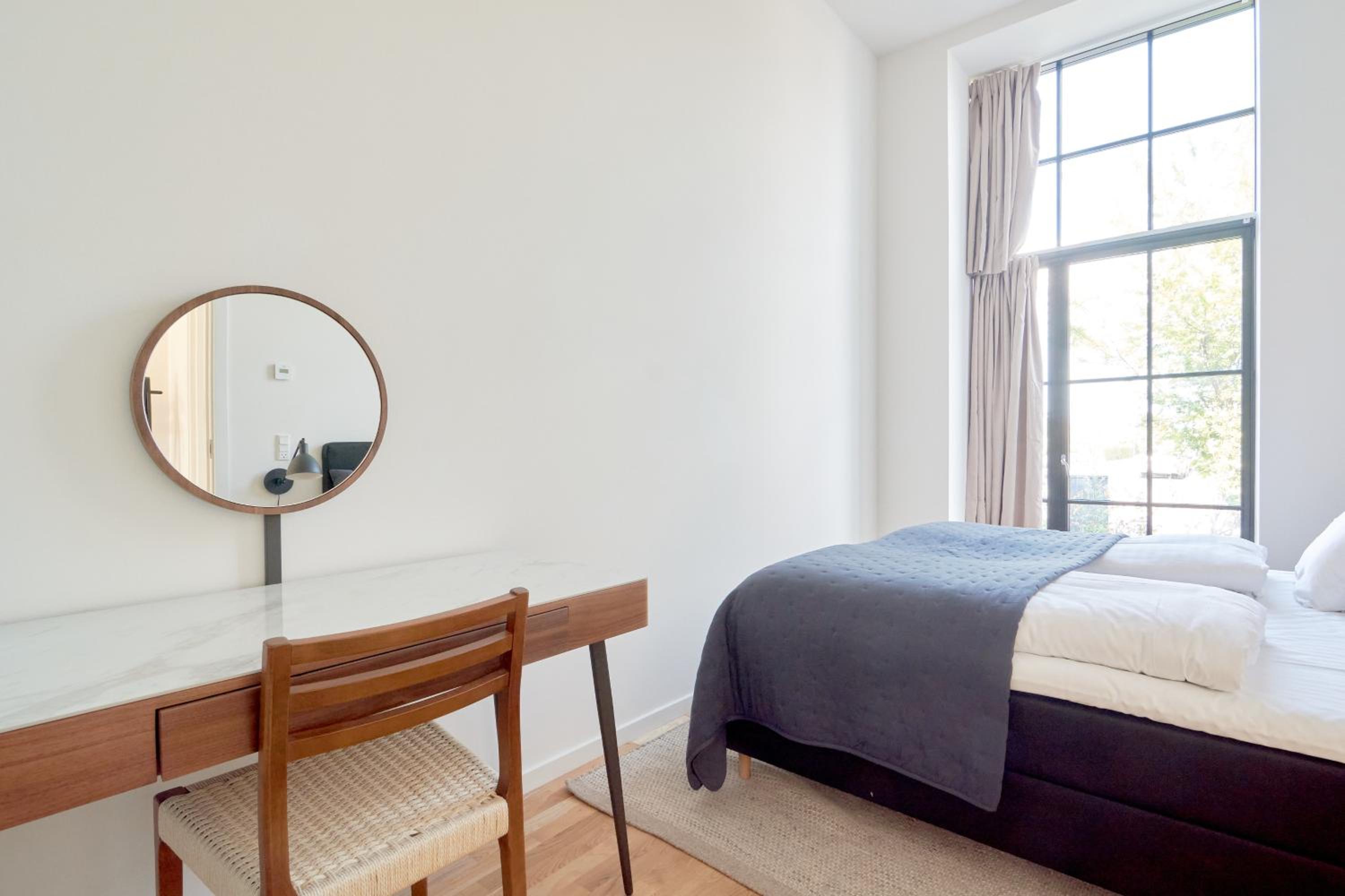 Cozy and Bright Apartments with Private Car Park