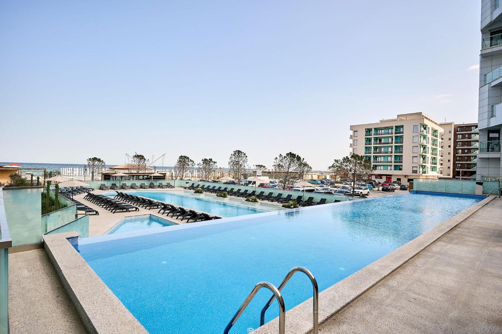 Cloud 9 Studio in Infinity Beach Resort view 5
