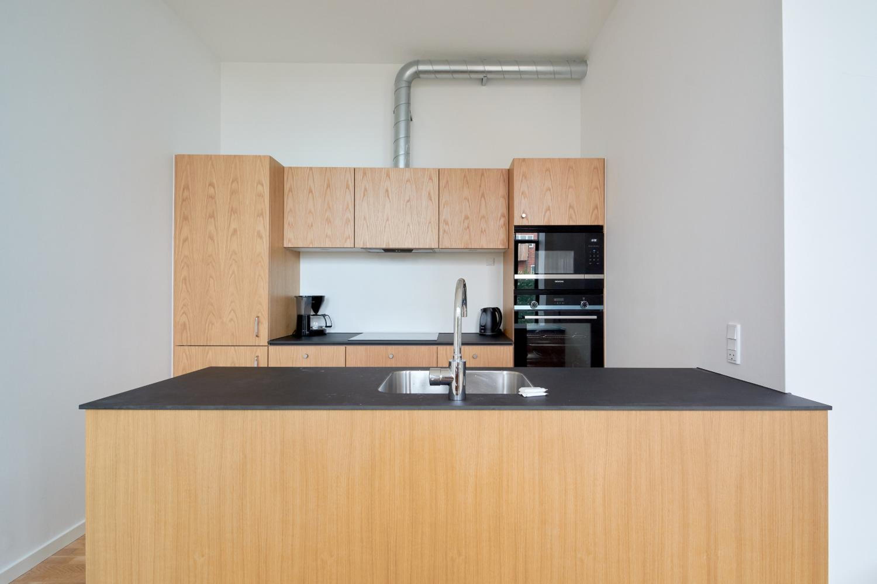 Cozy and Bright Apartments with Private Car Park