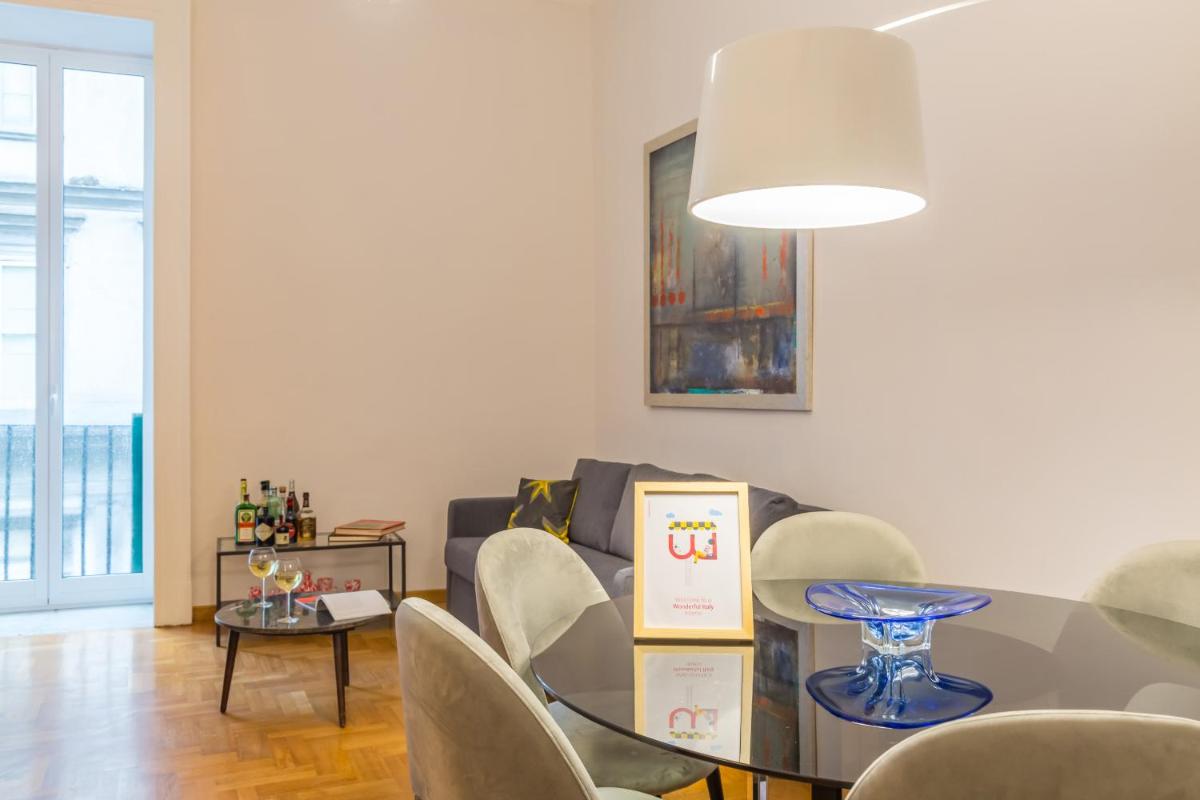 Chiatamone Design Apartment by Wonderful Italy