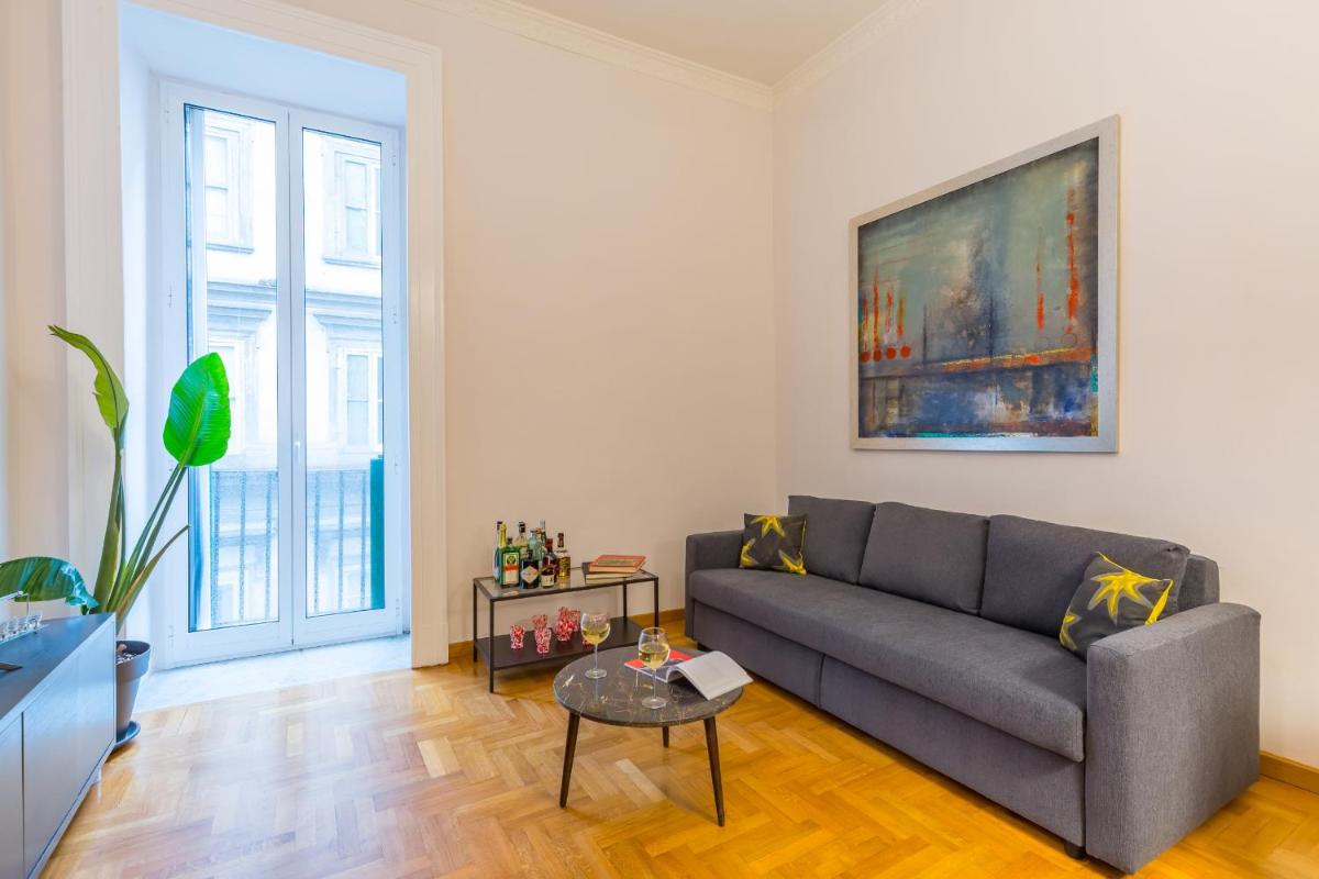 Chiatamone Design Apartment by Wonderful Italy