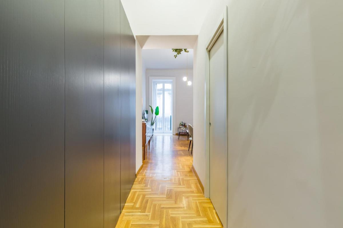 Chiatamone Design Apartment by Wonderful Italy