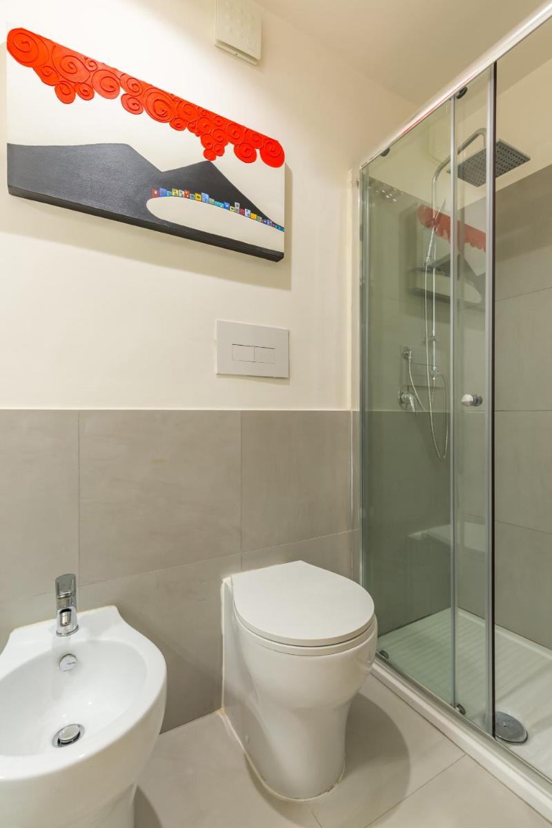 Chiatamone Design Apartment by Wonderful Italy