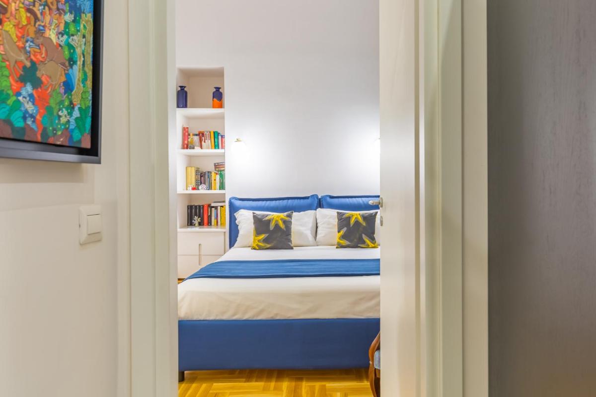 Chiatamone Design Apartment by Wonderful Italy