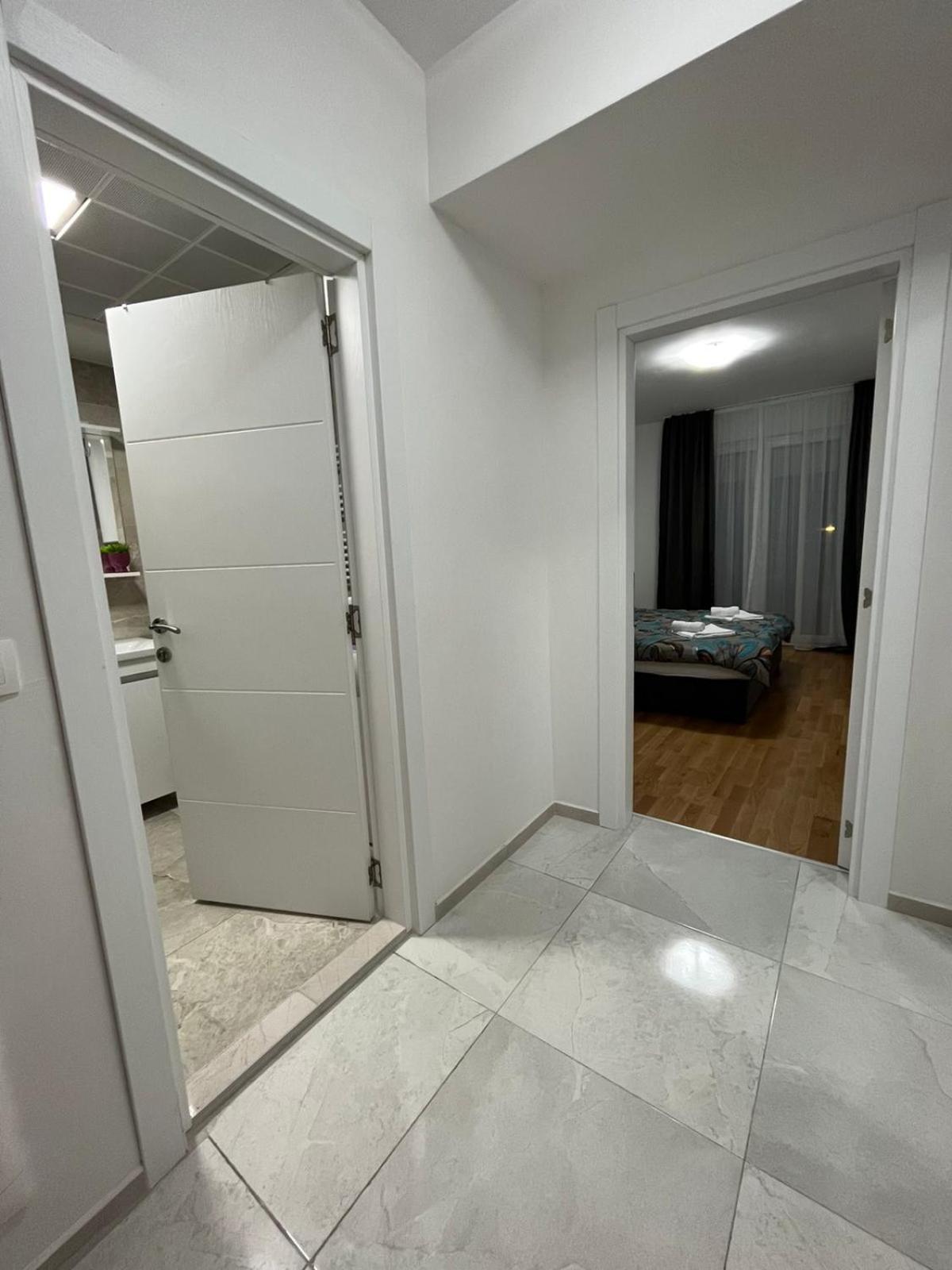Skopje Centar Margarita Luxury Aprtment(Private Parking) view 2