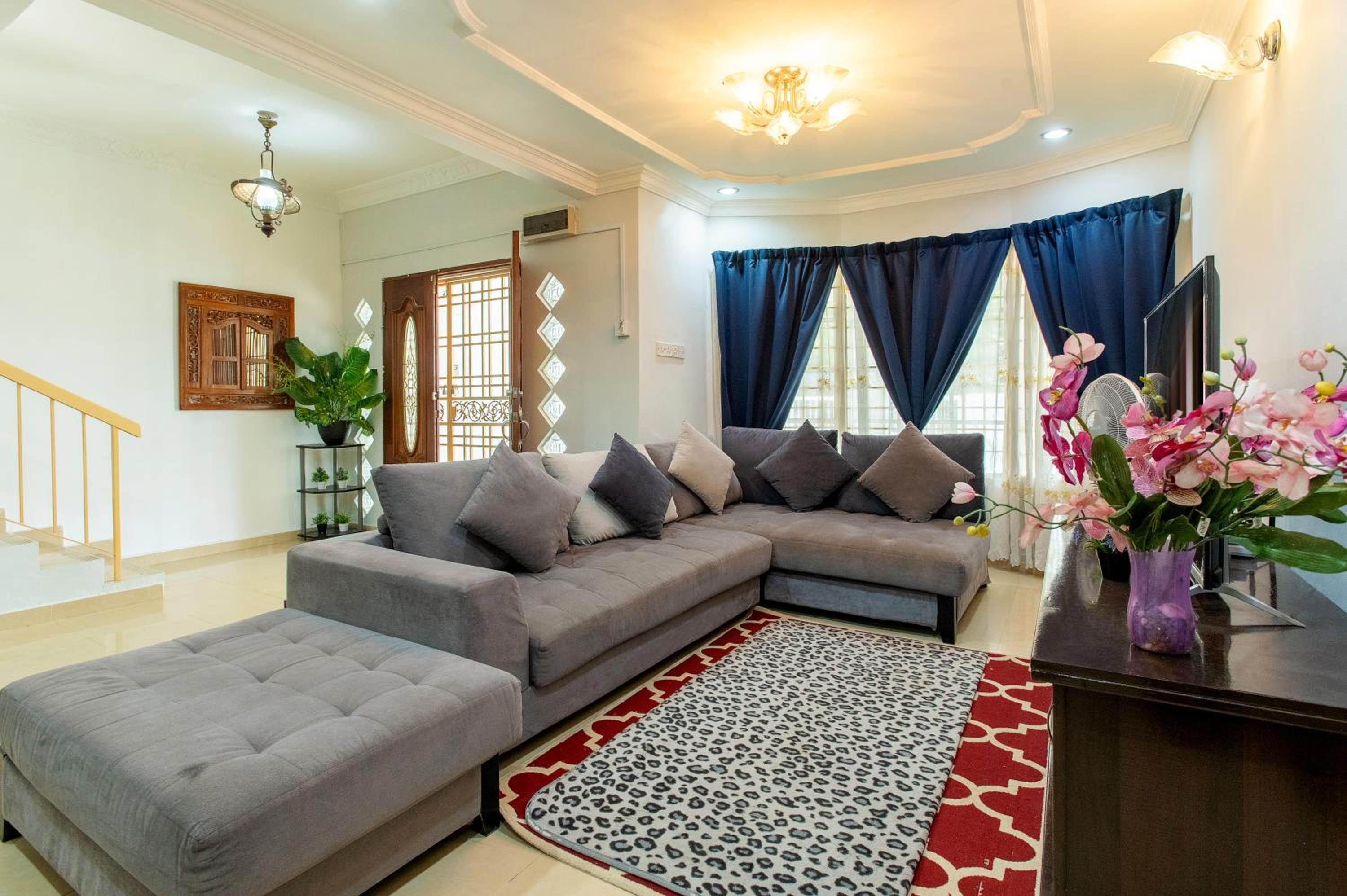 Amirin Homestay with private pool photo 5