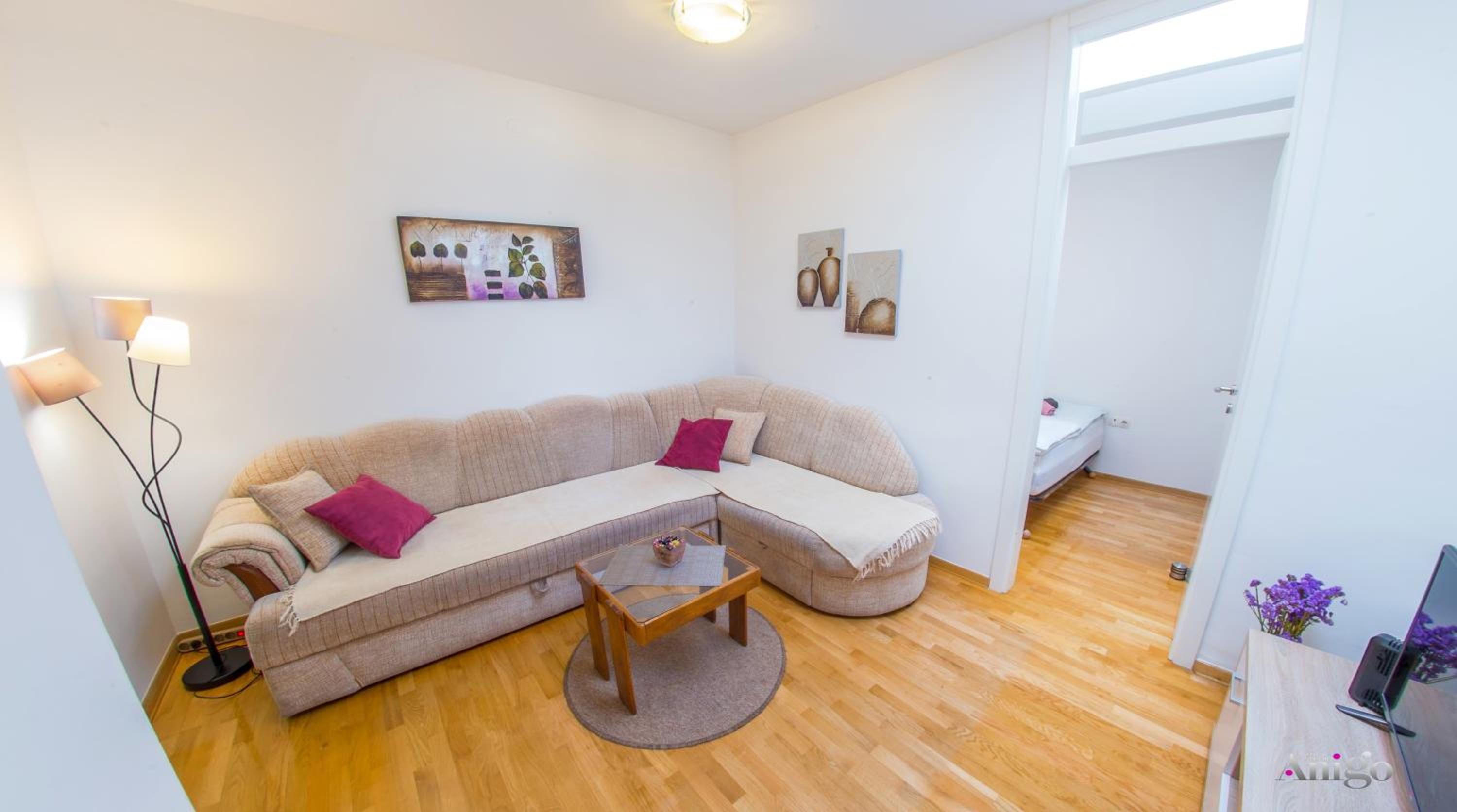 City Delight Apartment