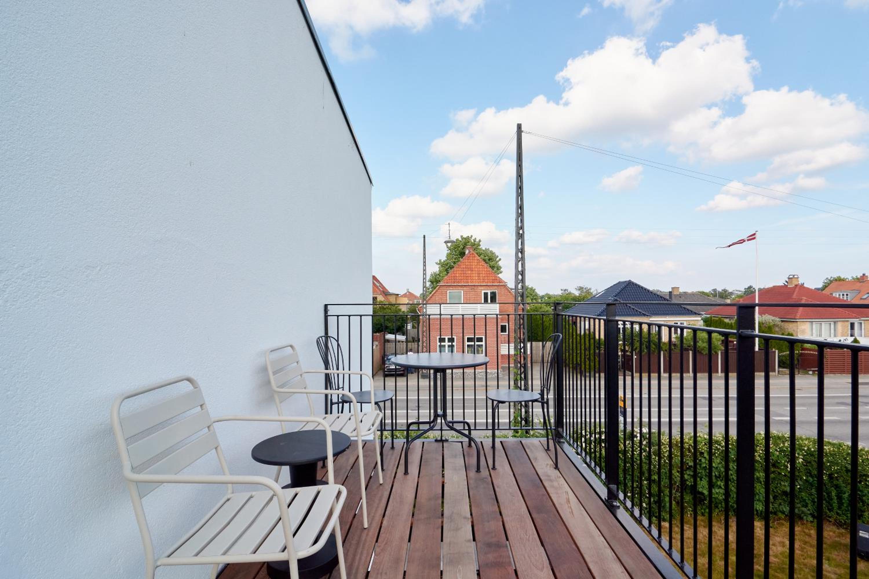 Cozy and Bright Apartments with Private Car Park