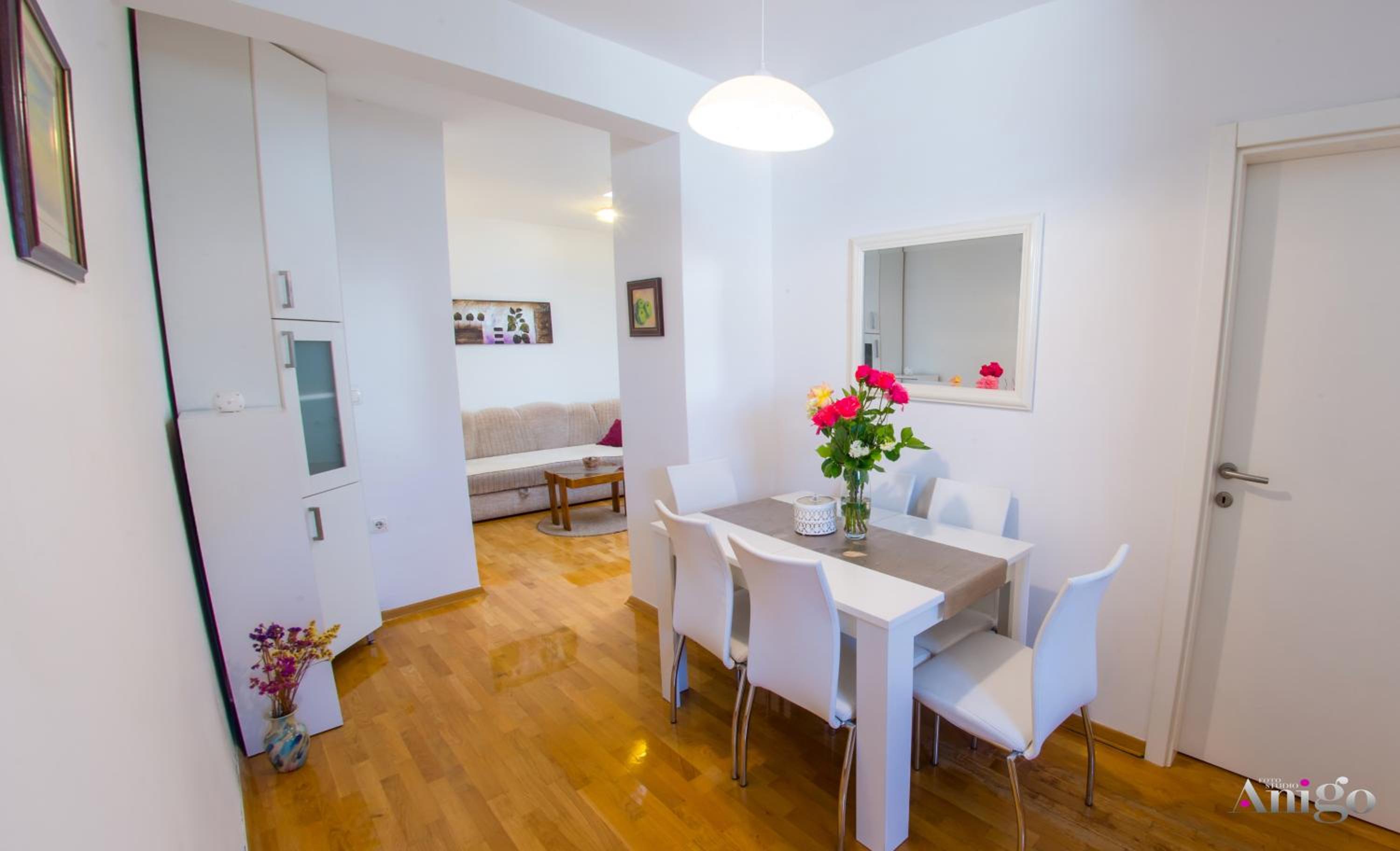 City Delight Apartment