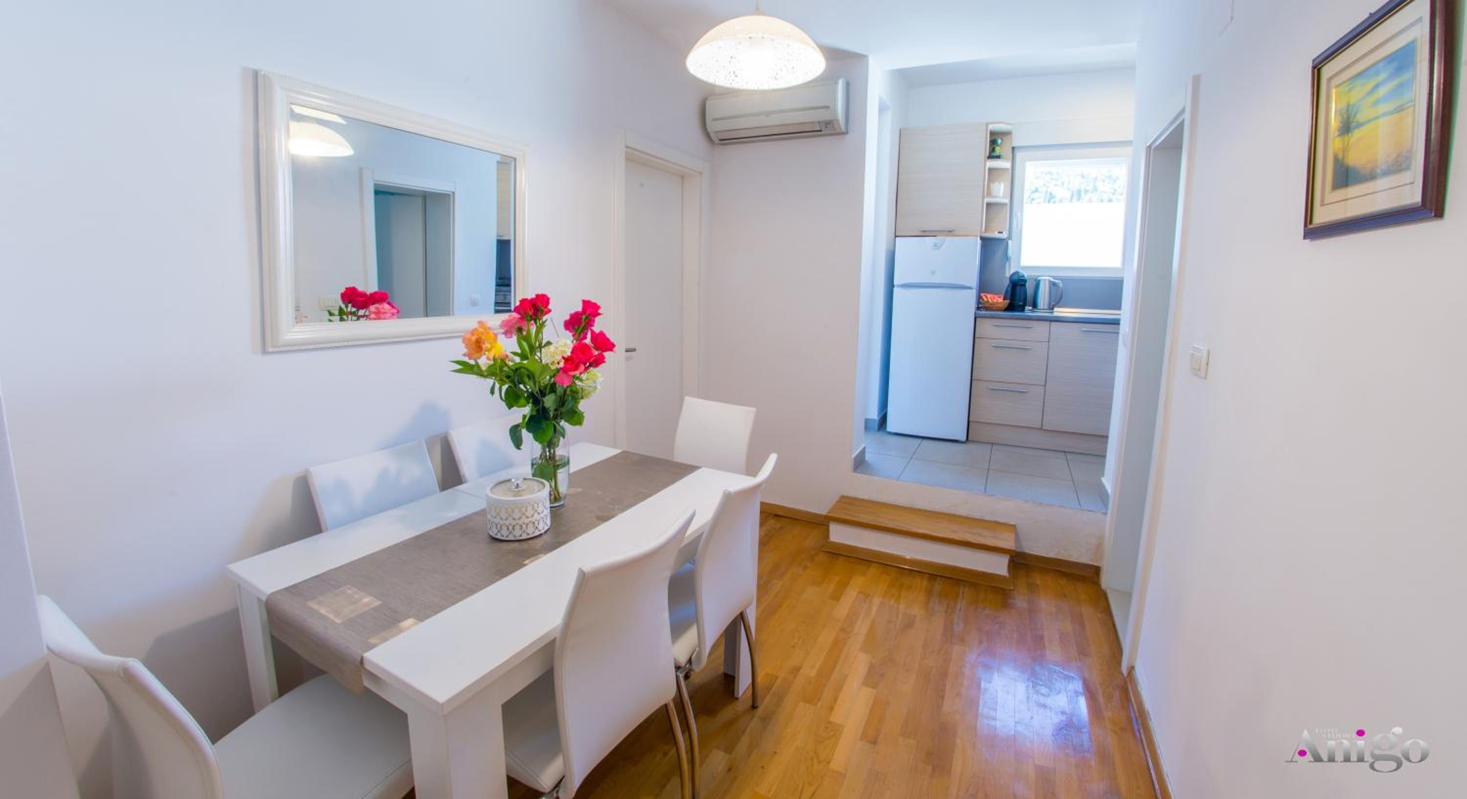 City Delight Apartment