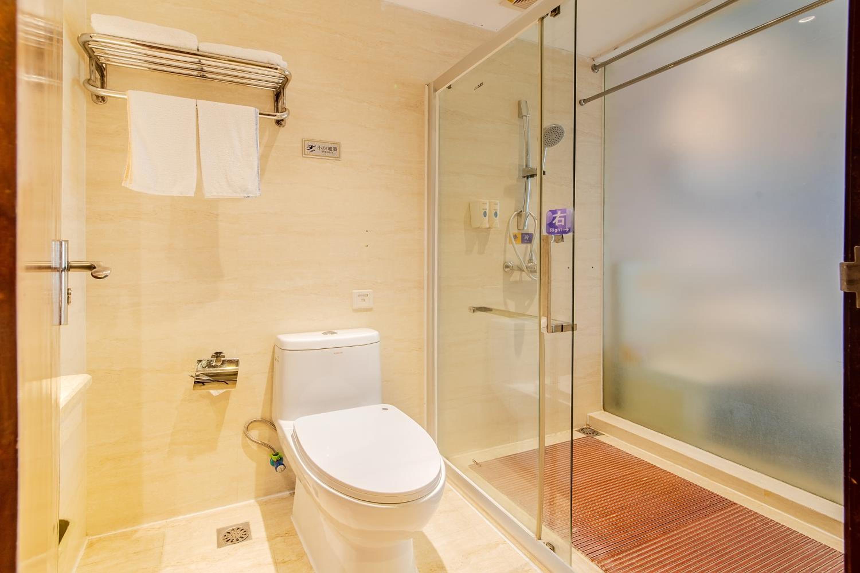 Nanning Vacations - Unitour Hotel, Nanning Dongge Traditional Chinese Medicine No 1 Affiliated - Property Image 4