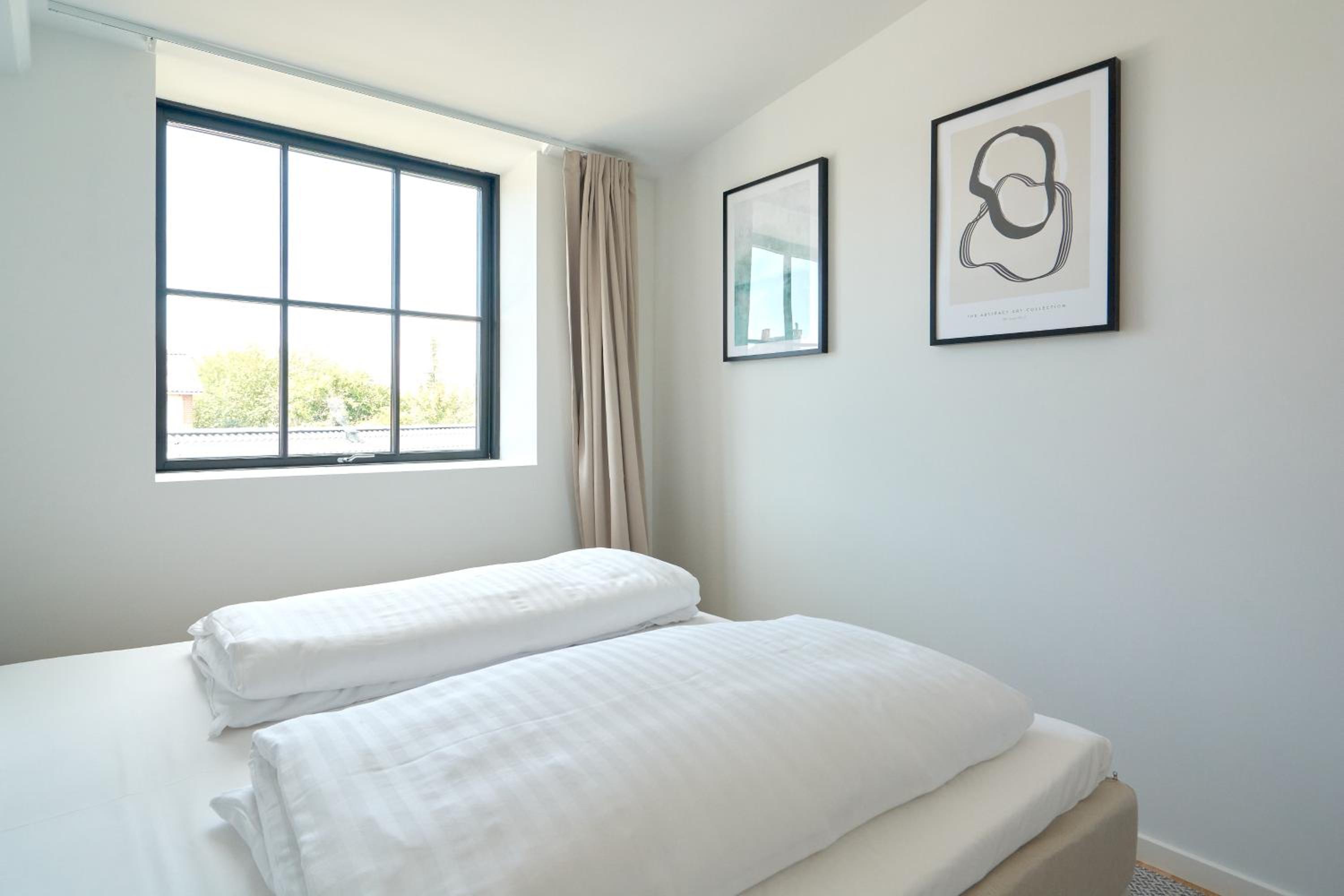 Cozy and Bright Apartments with Private Car Park