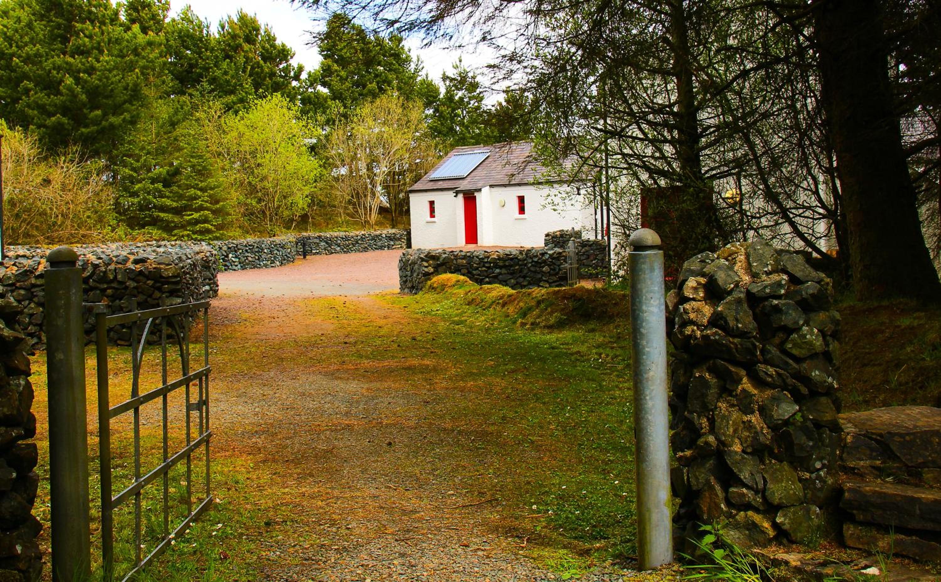 An Creagán Self Catering Cottages view 4