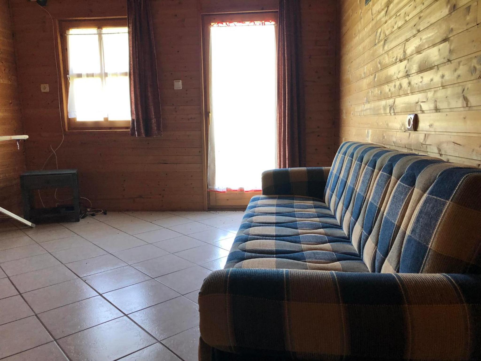 Álmos Apartman