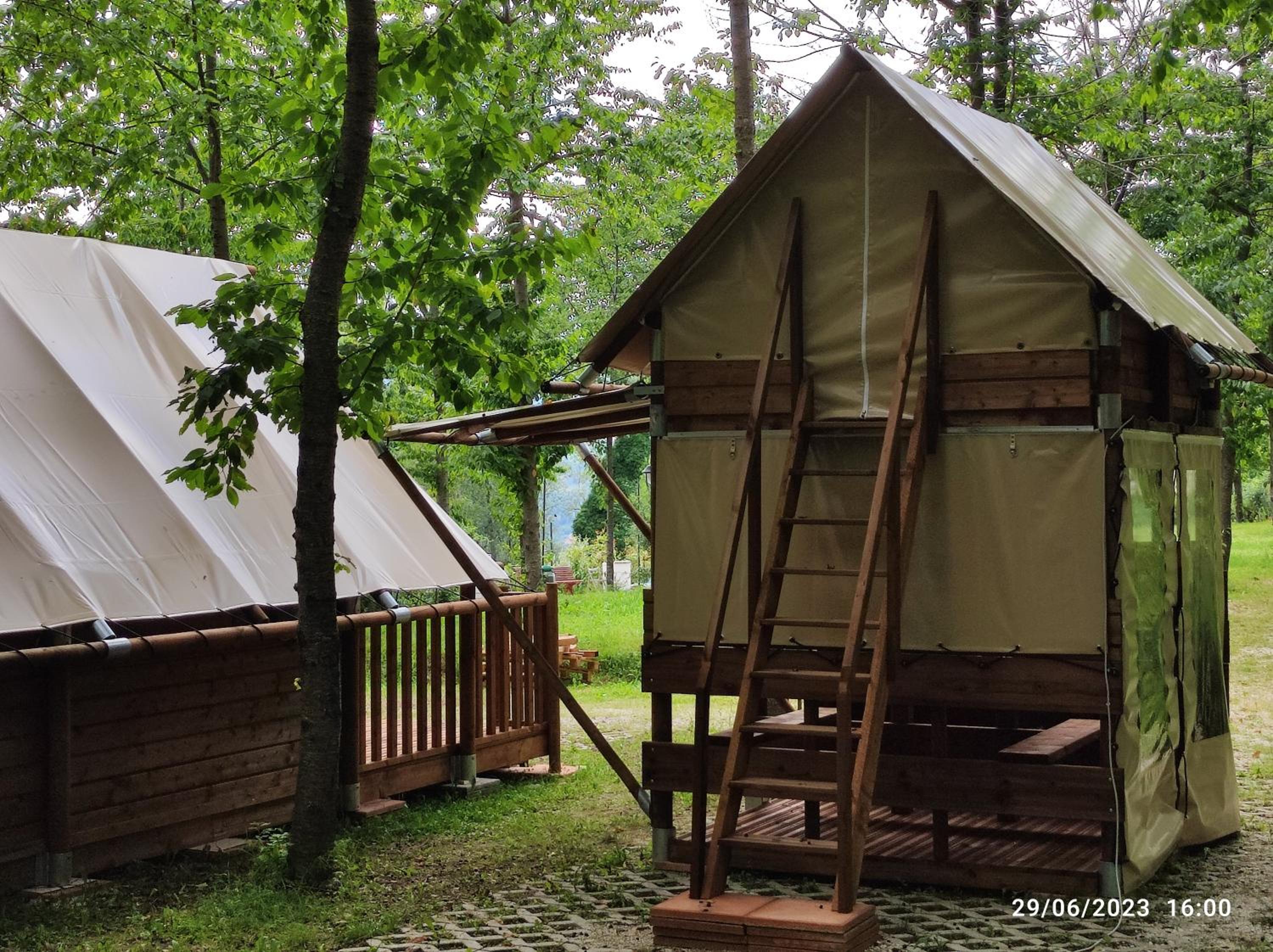 Saecula Natural Village Experience