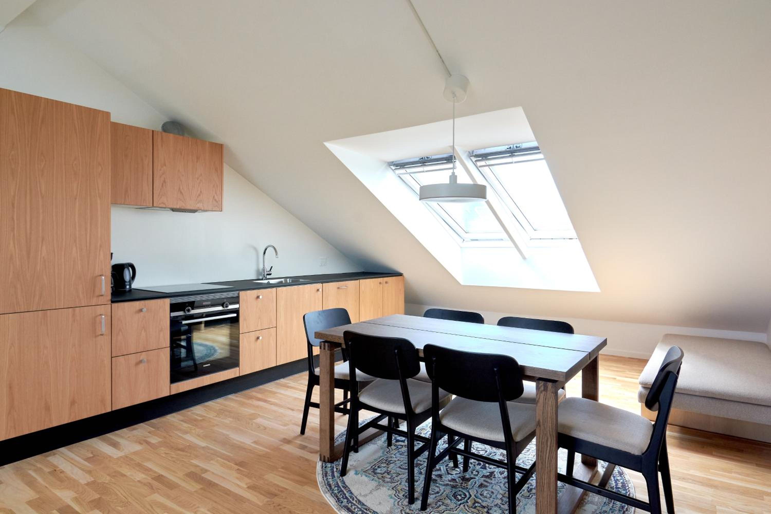 Cozy and Bright Apartments with Private Car Park