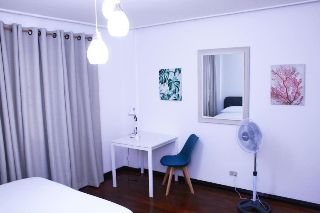 Cozy 135m2 2 bedroom House near Airport with AC and Parking view 2