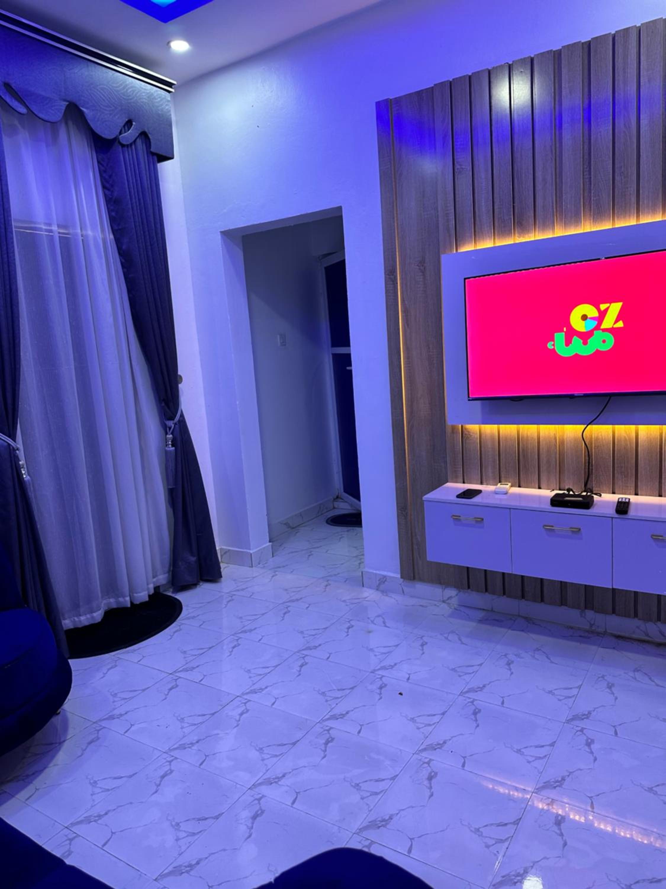 Magnanimous Apartments 1bedroom flat at Ogudu 15 mins to the Airport view 5