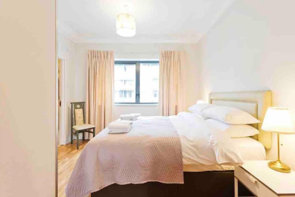 Luxury Two Bedroom Apt in Dublin