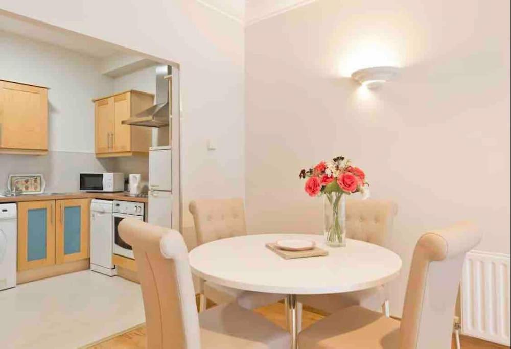 Luxury Two Bedroom Apt in Dublin