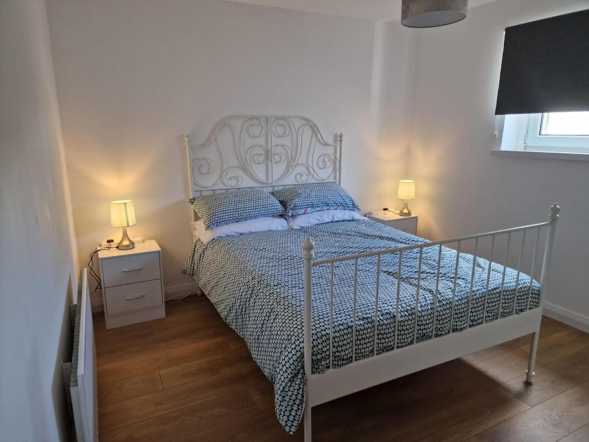 Enfield Street house behind Portstewart promenade with partial sea view from front 3 bed sleeps 7 view 2