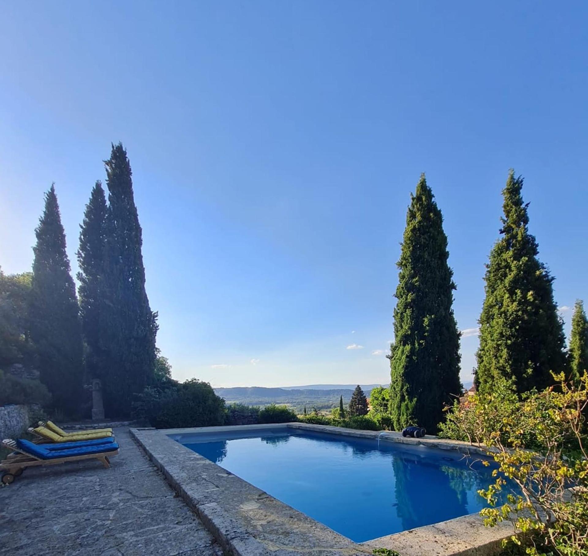 Le Clos des Merveilles view 2