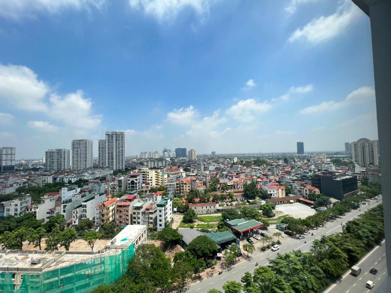 Spacious Duplex Penthouse with 3 Bedrooms in Tây Hồ